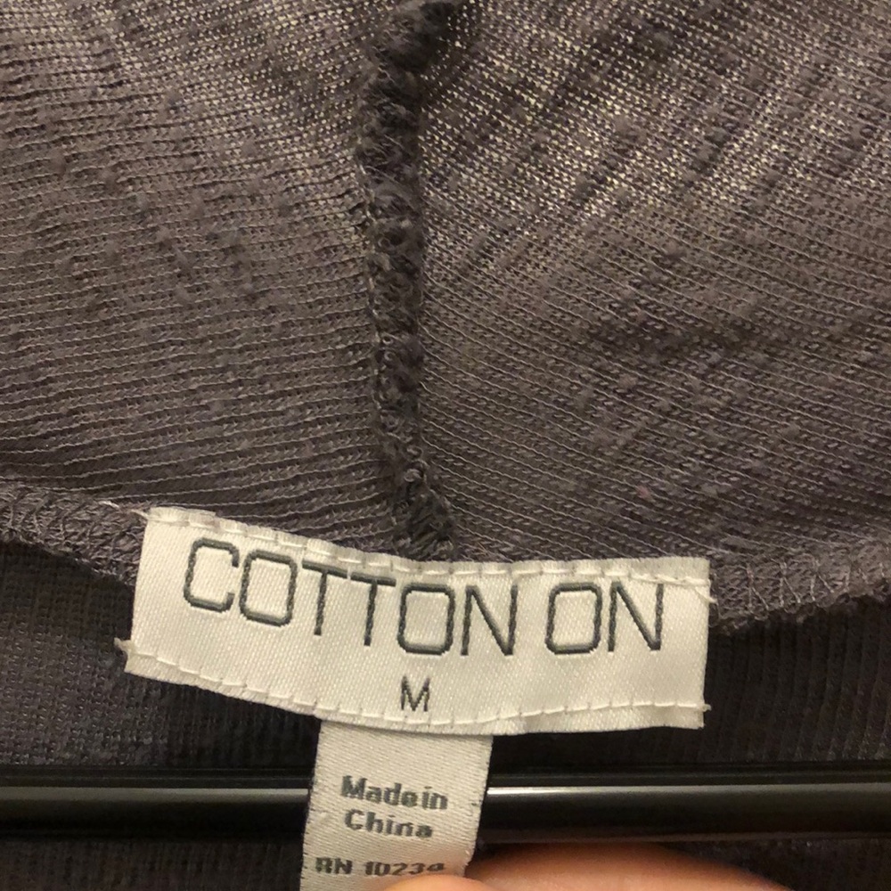 Cardigan - Picture 2 of 4